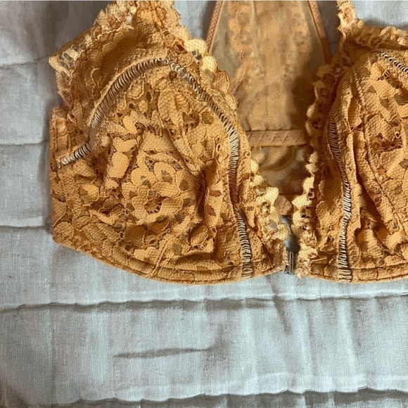 Victorias Secret Body by Victoria Unlined Orange Lace Racerback Bra Size 32DDD - Picture 3 of 13